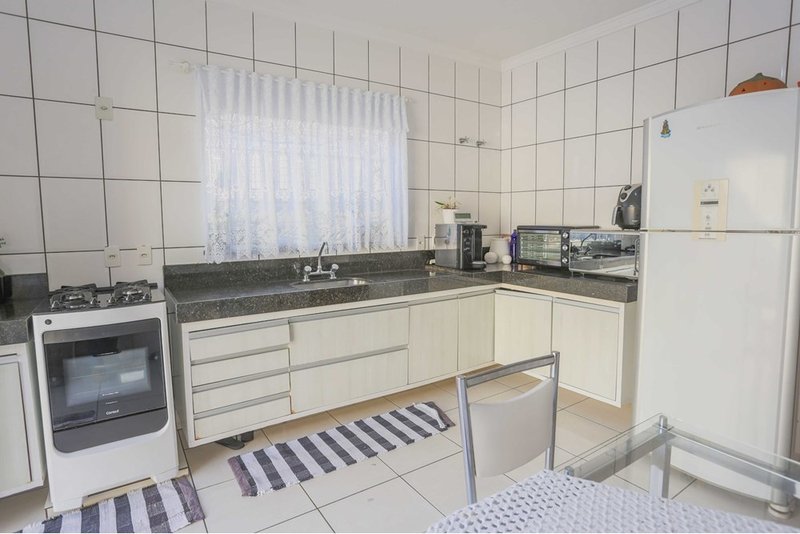 Casa à VENDA - 222m - R$ 1.220.000 - 3 Suites - Cond. Villa dos Inglezes - Sorocaba SP Rua Bruno Biagioni Sorocaba - 