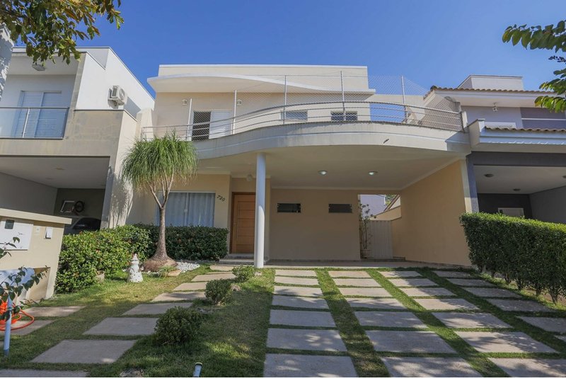 Casa à VENDA - 222m - R$ 1.220.000 - 3 Suites - Cond. Villa dos Inglezes - Sorocaba SP Rua Bruno Biagioni Sorocaba - 