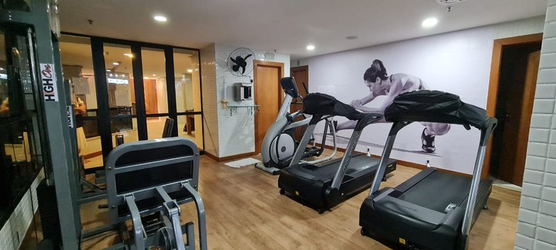 APARTAMENTO 4 QUARTOS 3 SUÍTES VARANDA REFORMADO PISCINA ACADEMIA À VENDA NA GRAÇA Rua Humberto de Campos Salvador - 