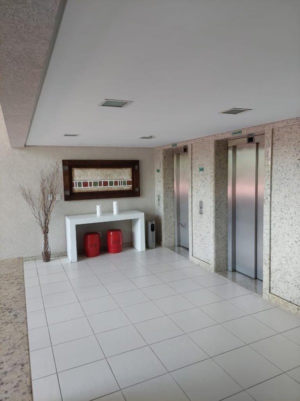 APARTAMENTO QUARTO E SALA VARANDA NASCENTE GARAGEM ELEVADOR PISCINA ACADEM À VENDA ARMAÇÃO Rua Anquises Reis Salvador - 