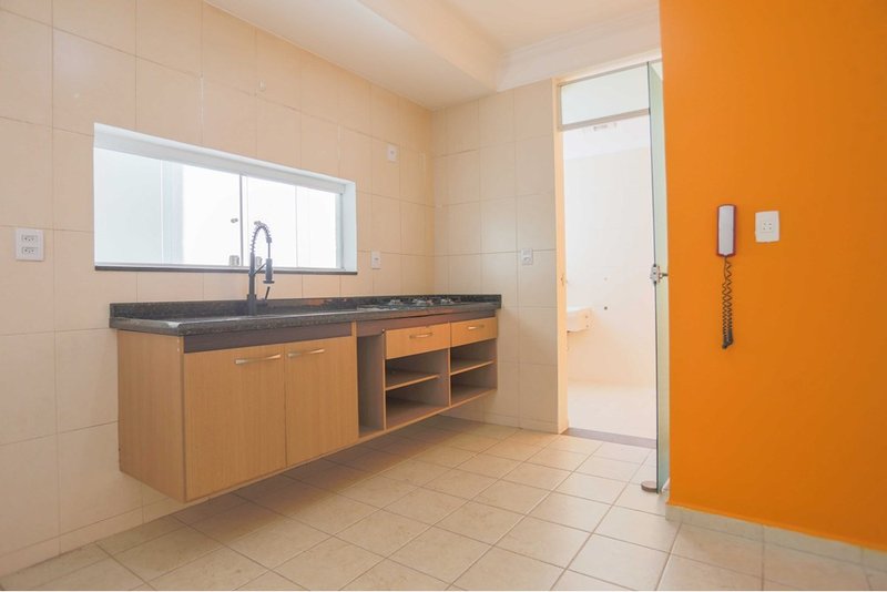 Apartamento à venda, 78m - 2 Dorm. 1 Suite - R$ 460.000 - Residencial Tropical - Sorocaba Rua Francisco Rodrigues Sorocaba - 