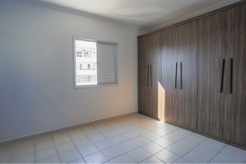 Apartamento à venda, 78m - 2 Dorm. 1 Suite - R$ 460.000 - Residencial Tropical - Sorocaba Rua Francisco Rodrigues Sorocaba - 