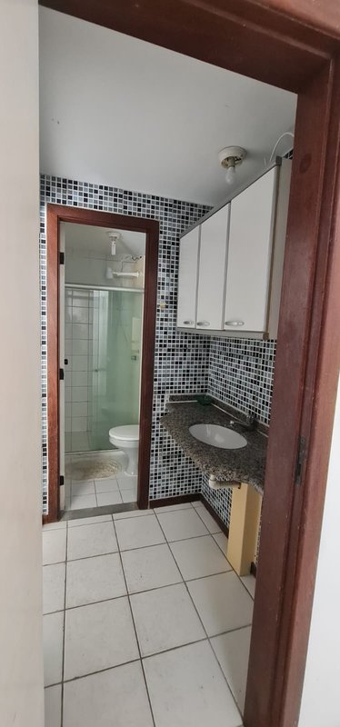 APARTAMENTO QUARTO E SALA VARANDA GARAGEM ELEVADOR PORTARIA 24H À VENDA NA BARRA! Rua Cesar Zama Salvador - 