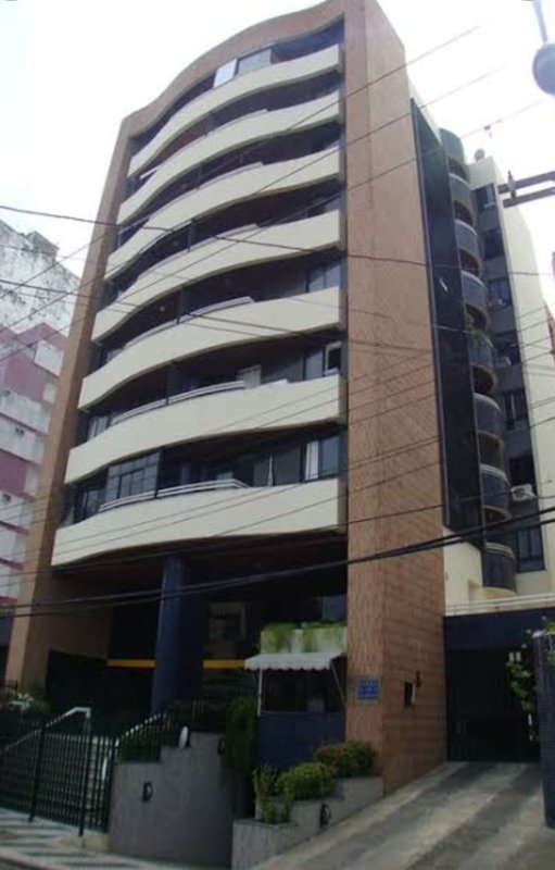 APARTAMENTO QUARTO E SALA VARANDA GARAGEM ELEVADOR PORTARIA 24H À VENDA NA BARRA! Rua Cesar Zama Salvador - 