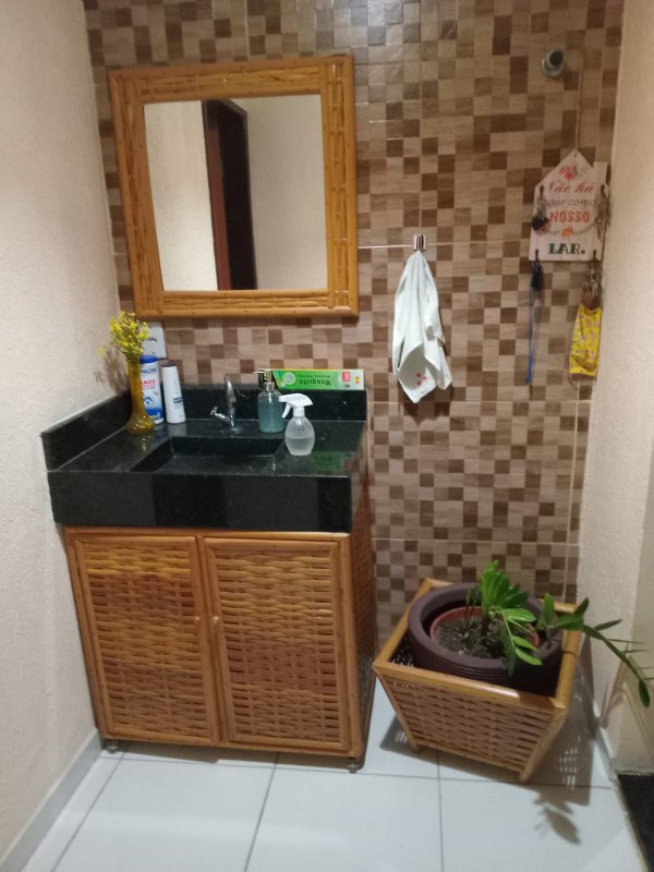 Casa à venda com 2 suítes há apenas 150 Mtrs da Praia de Jauá Rua Rio de Janeiro Camaçari - 
