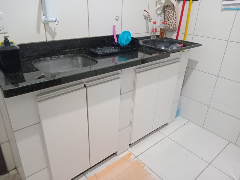 Casa à venda com 2 suítes há apenas 150 Mtrs da Praia de Jauá Rua Rio de Janeiro Camaçari - 
