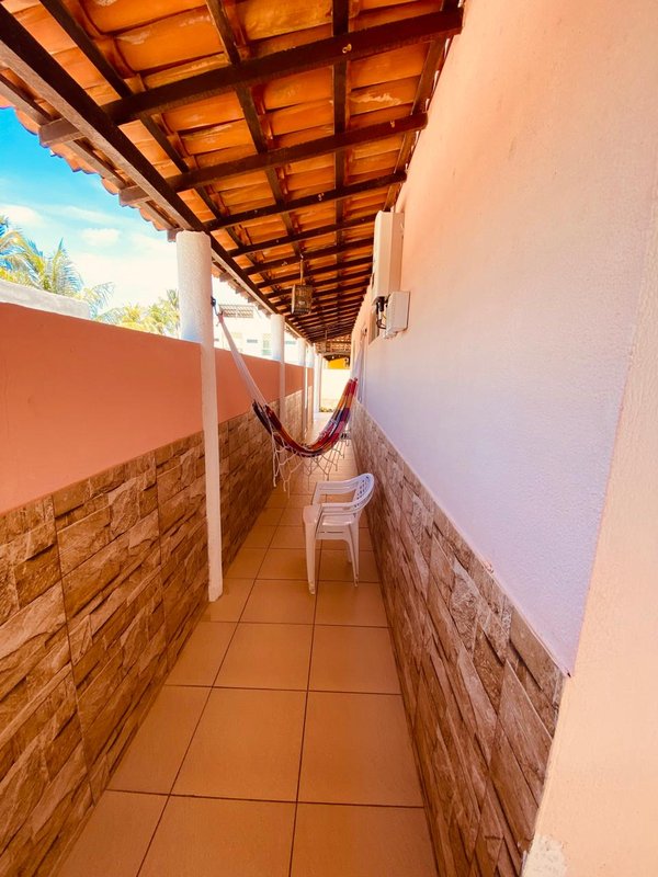 Casa à venda com 2 suítes há apenas 150 Mtrs da Praia de Jauá Rua Rio de Janeiro Camaçari - 