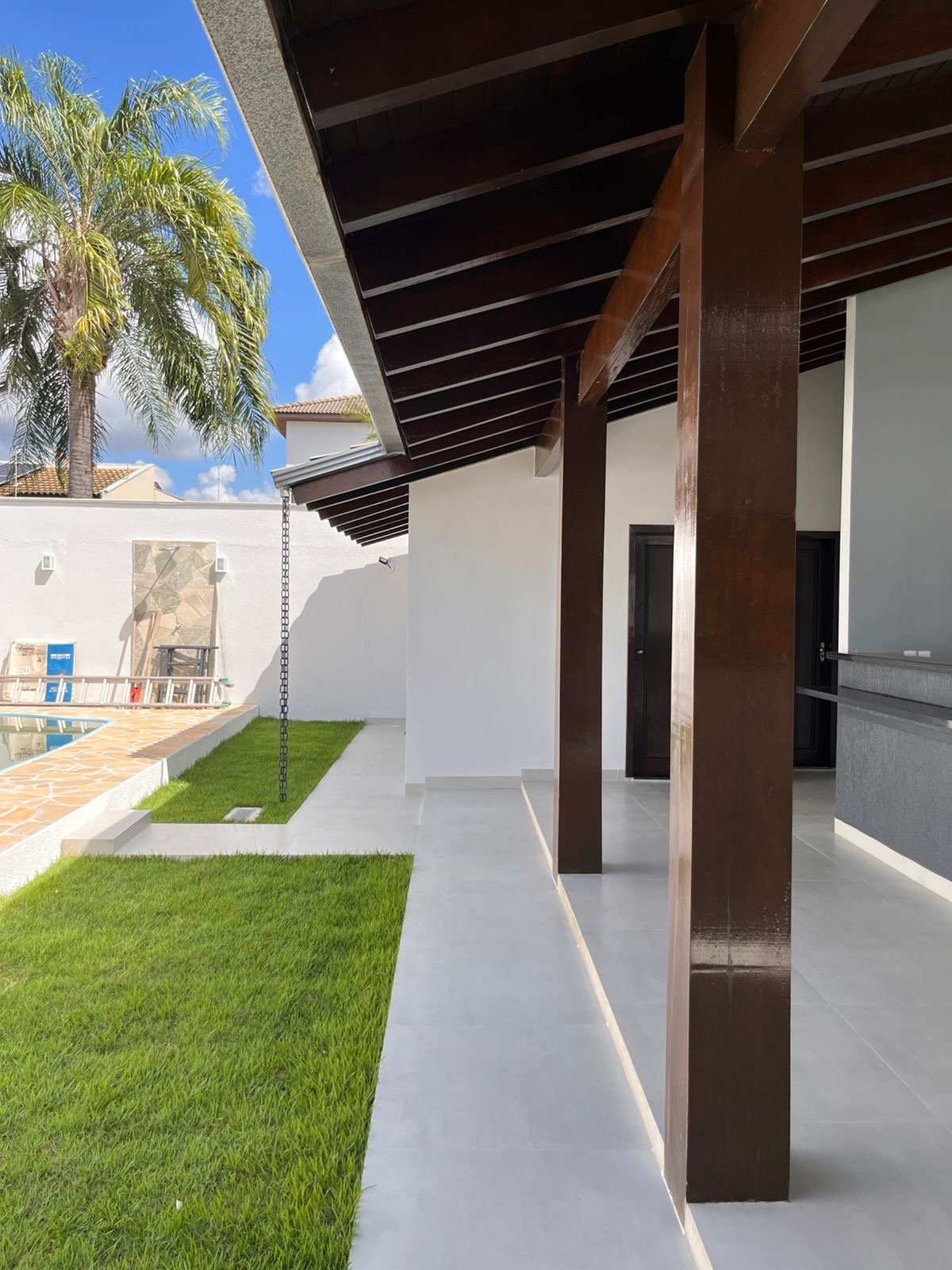 Casa à venda com 3 quartos, 264m² - Foto 10