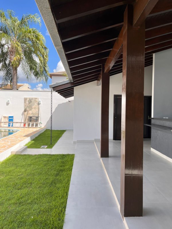 Casa à venda no Jardim Maringa 2 em Sinop  Sinop - 