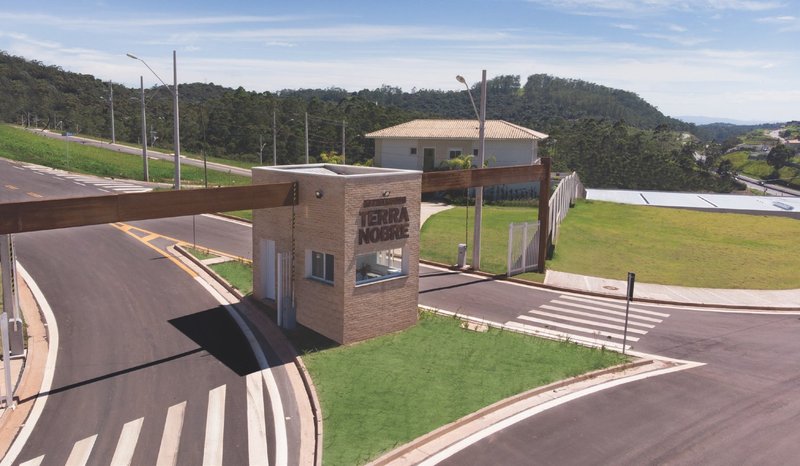 Casa a venda em Cotia no Condominio Terra Nobre 2 com 135m² 3 dormitorios e suite + vagas Rodovia Raposo Tavares Cotia - 