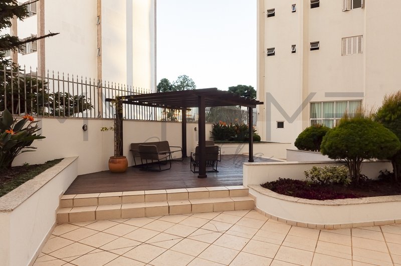 COBERTURA NO ALTO DA GLÓRIA EM CURITIBA - COM 258 M² - FACE LESTE / NORTE Av. João Gualberto Curitiba - 