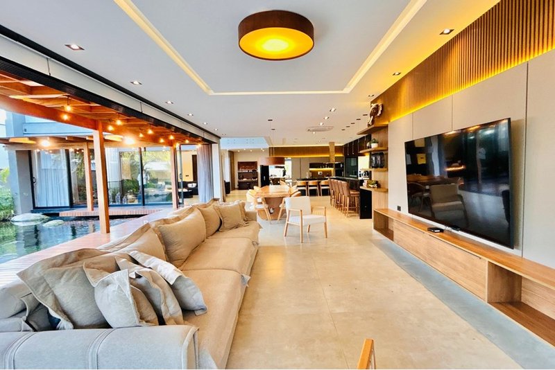 Casa à VENDA, 787m - 5 Suites - R$ 7.950.000 - Condomínio Saint Patrick - Sorocaba - SP Alameda Le Mans Sorocaba - 