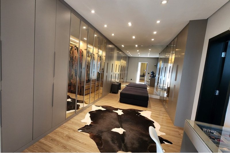 Casa à VENDA, 787m - 5 Suites - R$ 7.950.000 - Condomínio Saint Patrick - Sorocaba - SP Alameda Le Mans Sorocaba - 