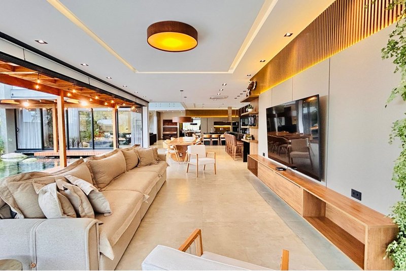 Casa à VENDA, 787m - 5 Suites - R$ 7.950.000 - Condomínio Saint Patrick - Sorocaba - SP Alameda Le Mans Sorocaba - 