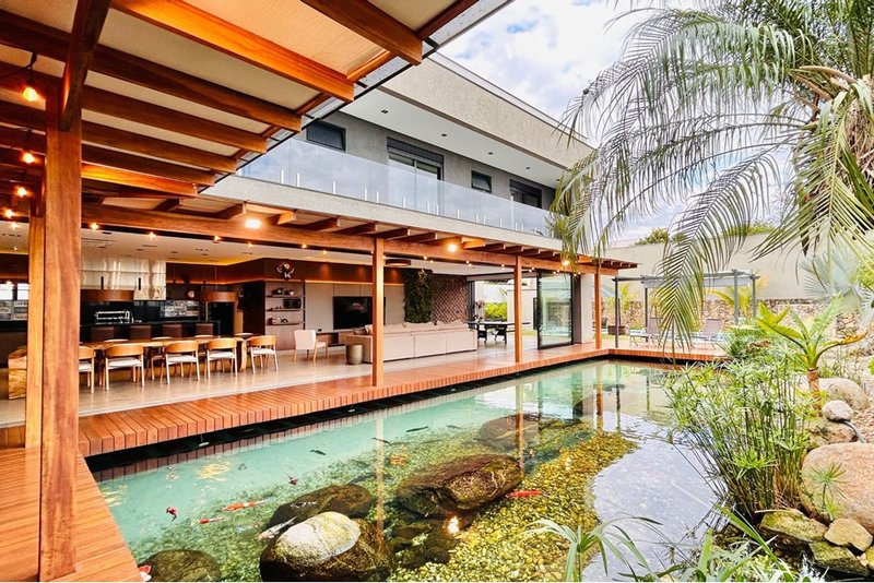 Casa à VENDA, 787m - 5 Suites - R$ 7.950.000 - Condomínio Saint Patrick - Sorocaba - SP Alameda Le Mans Sorocaba - 