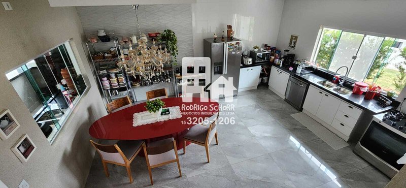 Casa de Alto Padrão à Venda – Condomínio Ninho Verde I - Porangaba  PORANGABA - 