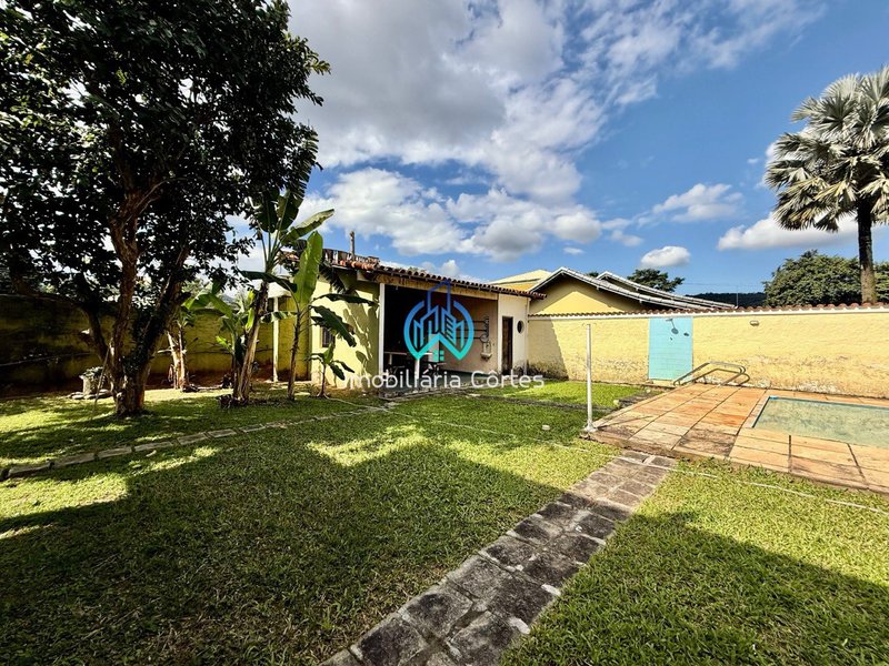 🏡 Terreno à Venda com Área Gourmet e Piscina  💰 Valor: R$ 350.000,00 Avenida Dedo de Deus Guapimirim - 