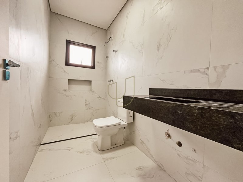 Casa com 3 Dormitórios no Reserva Rudá Avenida Robson Custódio Machado São José dos Campos - 