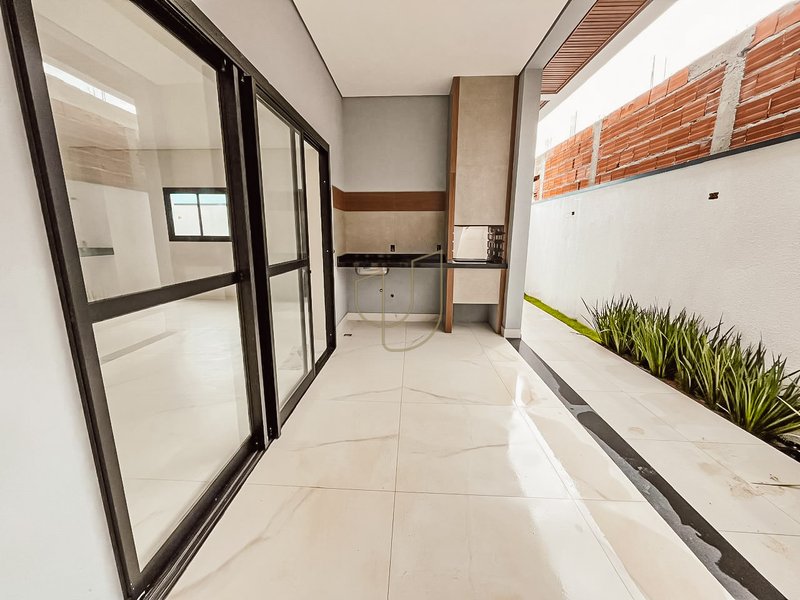 Casa com 3 Dormitórios no Reserva Rudá Avenida Robson Custódio Machado São José dos Campos - 