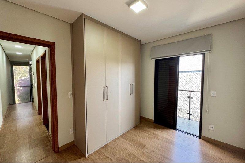 Casa à venda, 150m - 3 Dorm. 1 suíte com closet - R$ 1.195.000 - Energia Solar - Sorocaba Avenida Paraná Sorocaba - 