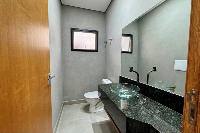 Casa à venda, 150m - 3 Dorm. 1 suíte com closet - R$ 1.195.000 - Energia Solar - Sorocaba Avenida Paraná Sorocaba - 