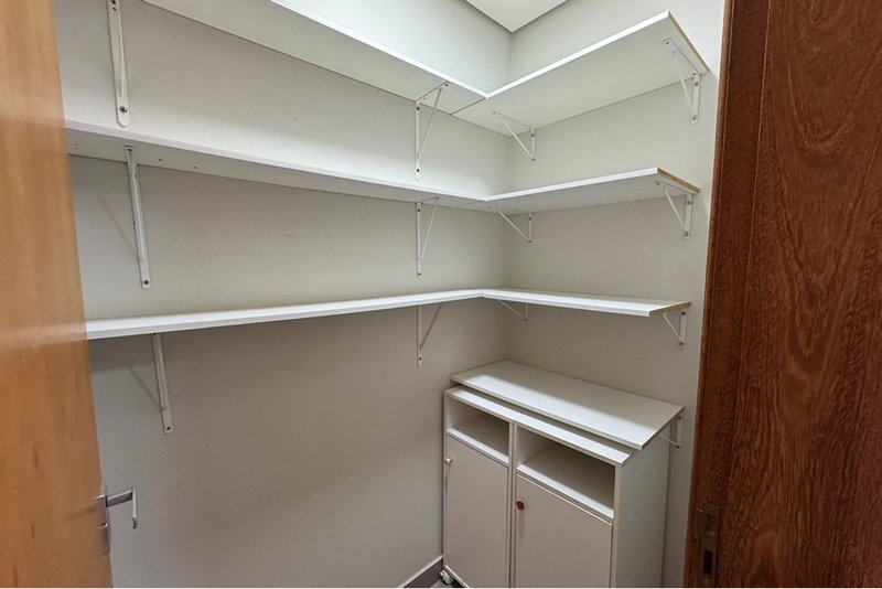 Casa à venda, 150m - 3 Dorm. 1 suíte com closet - R$ 1.195.000 - Energia Solar - Sorocaba Avenida Paraná Sorocaba - 