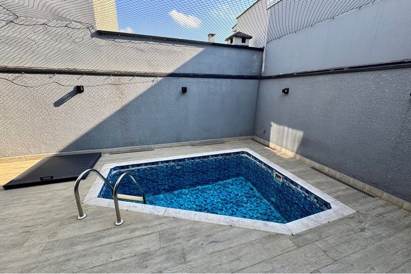 Casa à venda, 150m - 3 Dorm. 1 suíte com closet - R$ 1.195.000 - Energia Solar - Sorocaba Avenida Paraná Sorocaba - 