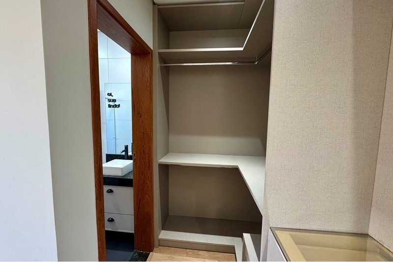 Casa à venda, 150m - 3 Dorm. 1 suíte com closet - R$ 1.195.000 - Energia Solar - Sorocaba Avenida Paraná Sorocaba - 