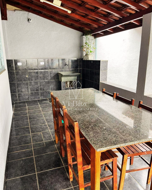 Jardim Almira, Mogi Guaçu, próximo ao Supermercado Ponto Novo - Casa à venda  Mogi Guaçu - 