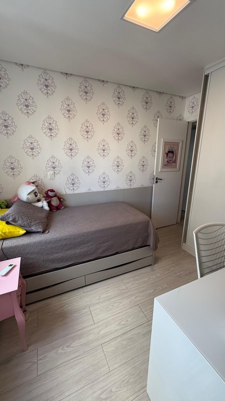 APARTAMENTO 4 QUARTOS 2 SUÍTES VARANDA GOURMET 4 GARAGENS PISCINA À VENDA CAMINHO ÁRVORES Alameda dos Flamboyants Salvador - 