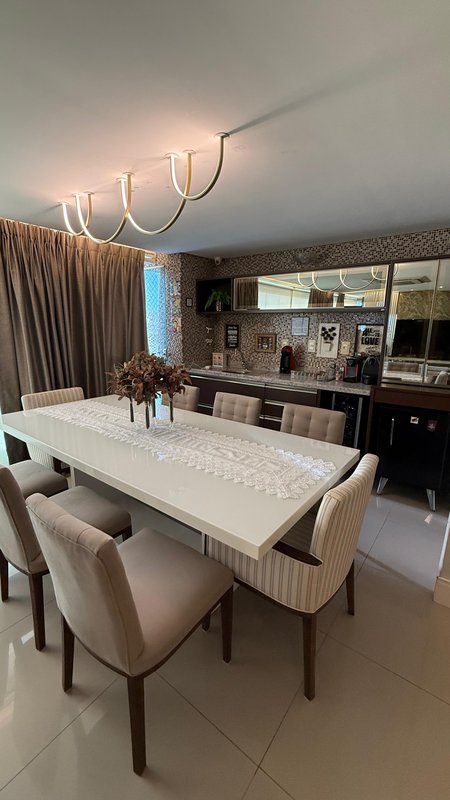 APARTAMENTO 4 QUARTOS 2 SUÍTES VARANDA GOURMET 4 GARAGENS PISCINA À VENDA CAMINHO ÁRVORES Alameda dos Flamboyants Salvador - 