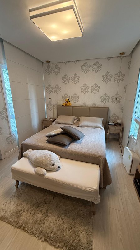 APARTAMENTO 4 QUARTOS 2 SUÍTES VARANDA GOURMET 4 GARAGENS PISCINA À VENDA CAMINHO ÁRVORES Alameda dos Flamboyants Salvador - 