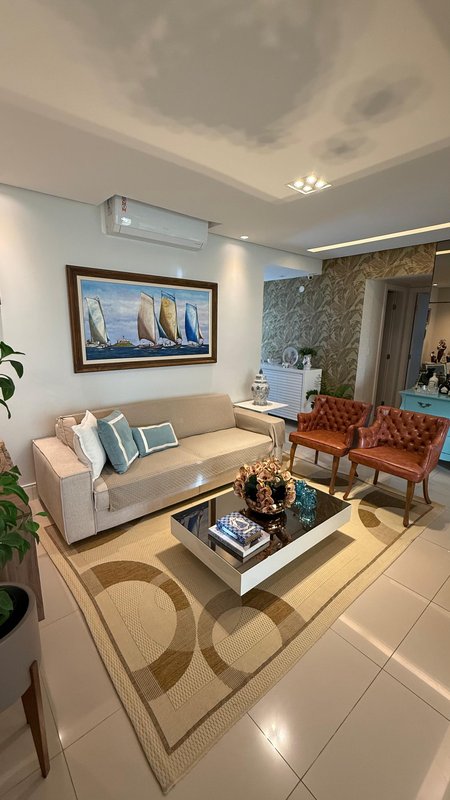 APARTAMENTO 4 QUARTOS 2 SUÍTES VARANDA GOURMET 4 GARAGENS PISCINA À VENDA CAMINHO ÁRVORES Alameda dos Flamboyants Salvador - 