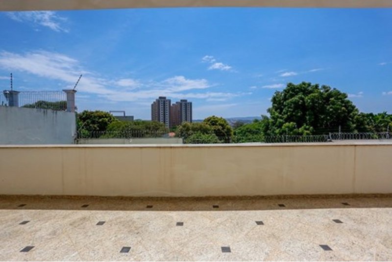 Casa à Venda, 468m 3 Suites - R$ 2.300.000 – Cond. Angelo Vial -Parque Campolim – Sorocaba Avenida Mário Campolim Sorocaba - 