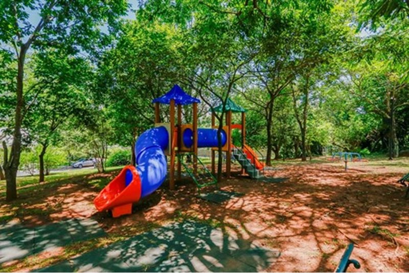 Casa à Venda, 468m 3 Suites - R$ 2.300.000 – Cond. Angelo Vial -Parque Campolim – Sorocaba Avenida Mário Campolim Sorocaba - 