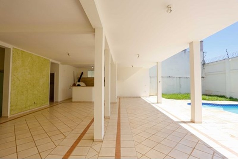 Casa à Venda, 468m 3 Suites - R$ 2.300.000 – Cond. Angelo Vial -Parque Campolim – Sorocaba Avenida Mário Campolim Sorocaba - 