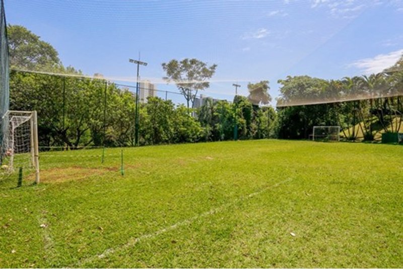 Casa à Venda, 468m 3 Suites - R$ 2.300.000 – Cond. Angelo Vial -Parque Campolim – Sorocaba Avenida Mário Campolim Sorocaba - 