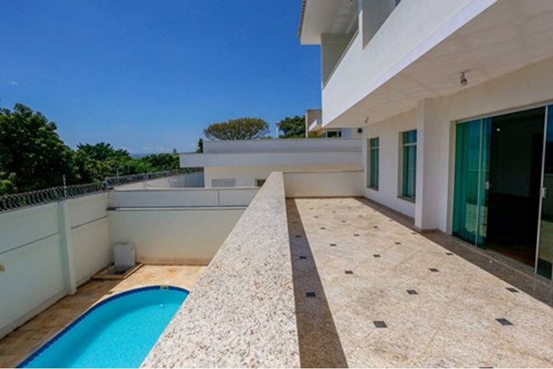 Casa à Venda, 468m 3 Suites - R$ 2.300.000 – Cond. Angelo Vial -Parque Campolim – Sorocaba Avenida Mário Campolim Sorocaba - 