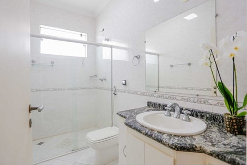 Casa à Venda, 468m 3 Suites - R$ 2.300.000 – Cond. Angelo Vial -Parque Campolim – Sorocaba Avenida Mário Campolim Sorocaba - 