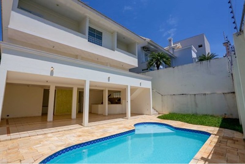 Casa à Venda, 468m 3 Suites - R$ 2.300.000 – Cond. Angelo Vial -Parque Campolim – Sorocaba Avenida Mário Campolim Sorocaba - 