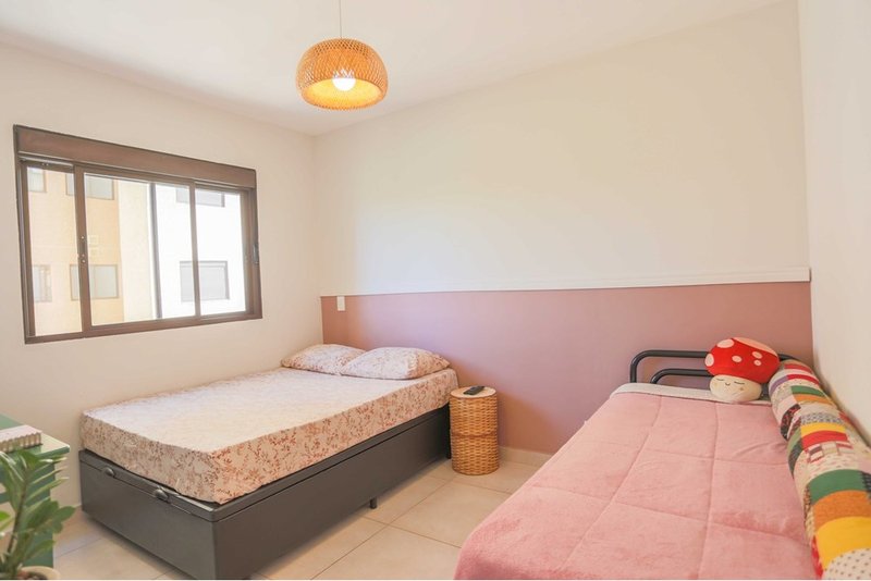 Apartamento à venda, 52m - 2 Dorm. - R$ 327.000 - Condomínio Paris - Sorocaba SP Rua Esperança Sorocaba - 