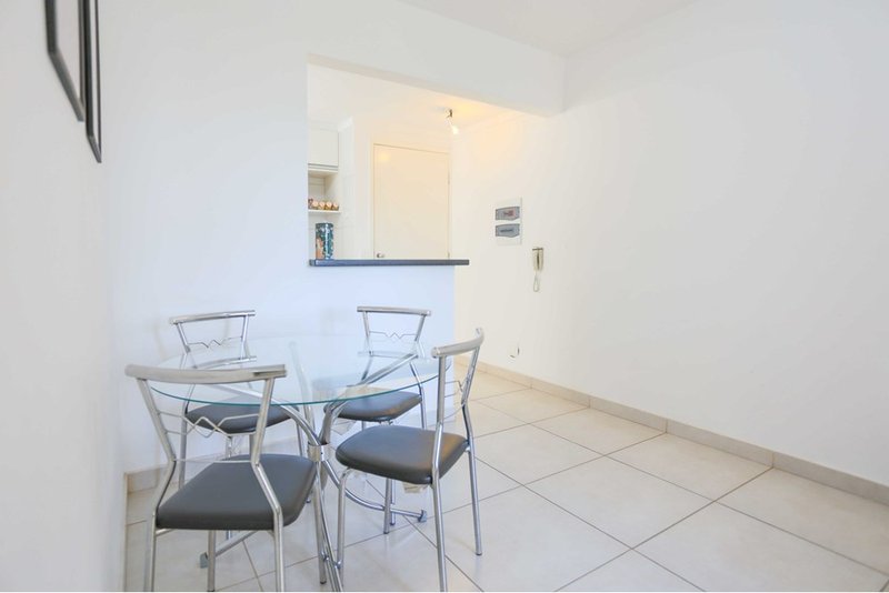Apartamento à venda, 52m - 2 Dorm. - R$ 327.000 - Condomínio Paris - Sorocaba SP Rua Esperança Sorocaba - 