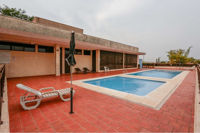 Apartamento à venda, 52m - 2 Dorm. - R$ 327.000 - Condomínio Paris - Sorocaba SP Rua Esperança Sorocaba - 