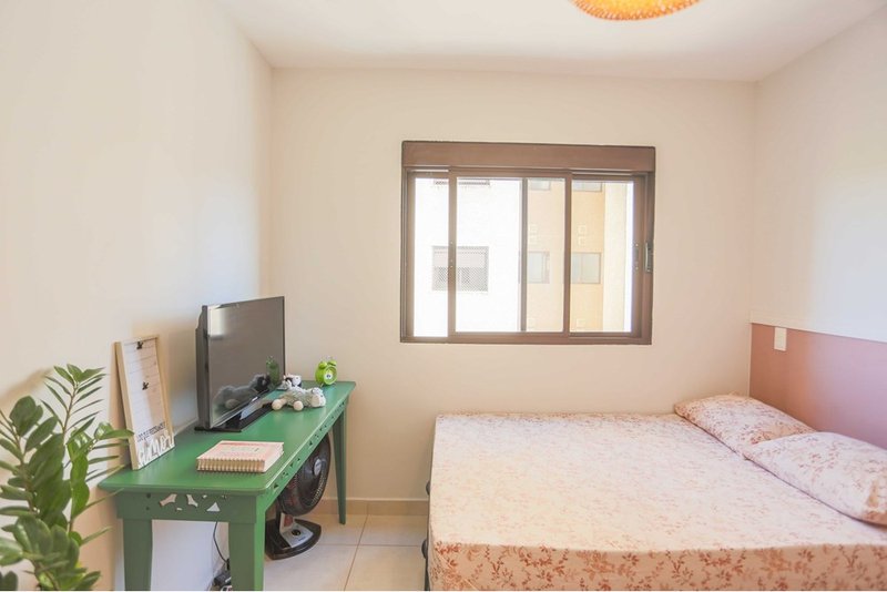 Apartamento à venda, 52m - 2 Dorm. - R$ 327.000 - Condomínio Paris - Sorocaba SP Rua Esperança Sorocaba - 