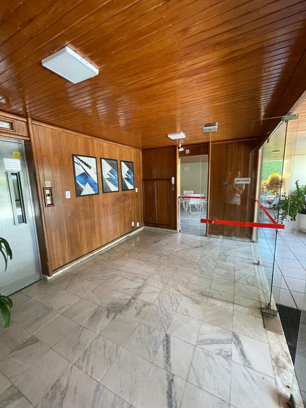 APARTAMENTO 2 QUARTOS SUÍTE GABINETE LAVABO NASCENTE GARAGEM ELEVADOR À VENDA PITUBA! Rua Anthenor Tupinambá Salvador - 
