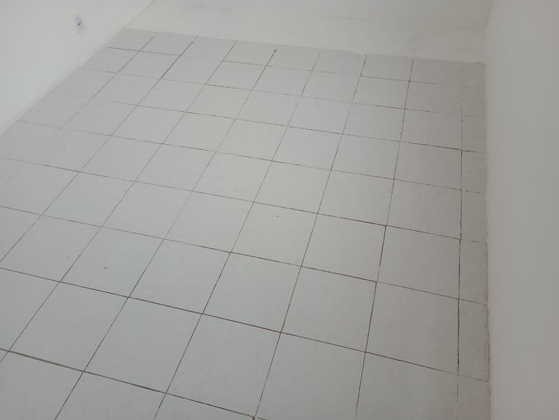 APARTAMENTO QUARTO E SALA SUÍTE COZINHA DEPENDÊNCIA ÁREA DE SERVIÇO À VENDA EM AMARALINA! Rua Visconde de Itaborahy Salvador - 