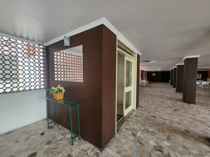 APARTAMENTO 3 QUARTOS SUÍTE HOME OFFICE GARAGEM REFORMADO À VENDA NA GRAÇA! Avenida Princesa Leopoldina Salvador - 