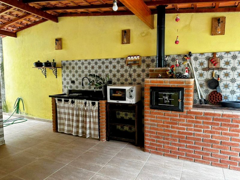Sobrado à venda no Jardim Rosa Helena  Igaratá - 