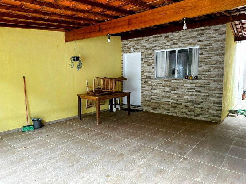 Sobrado à venda no Jardim Rosa Helena  Igaratá - 