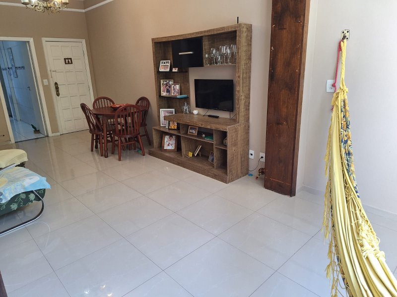 APARTAMENTO AMPLO 3 QUARTOS TERRAÇO DEPENDÊNCIA GARAGEM ELEVADOR PORTARIA NA BARRA! Rua Lord Cochrane Salvador - 